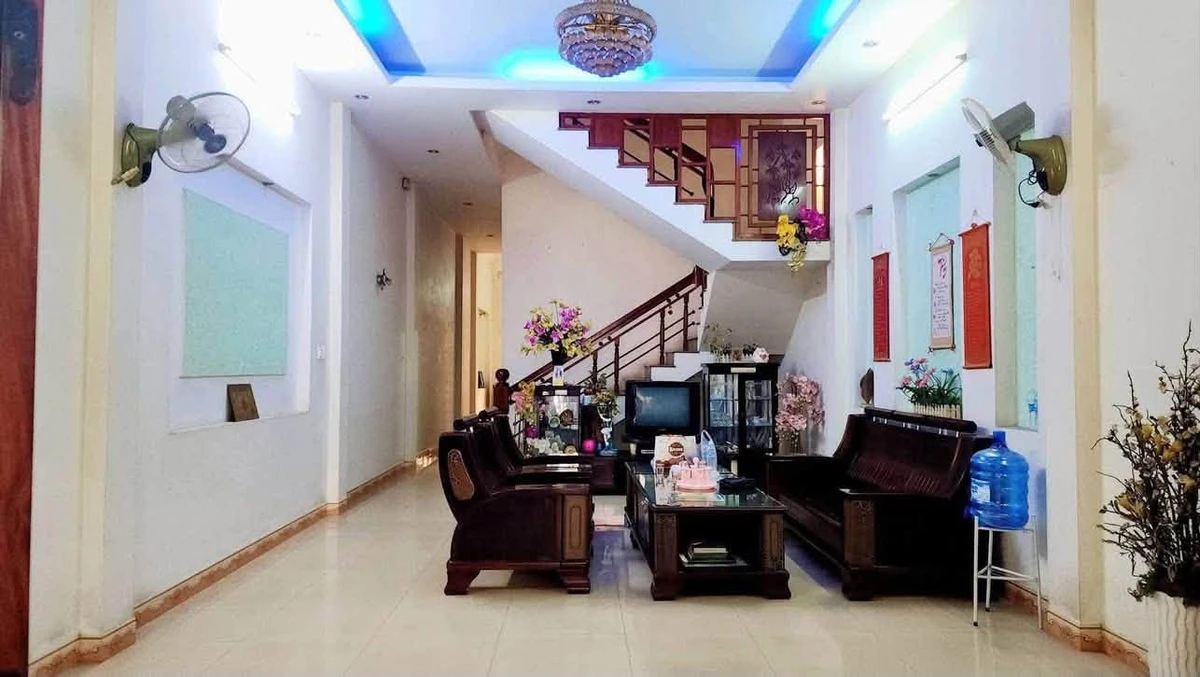 Bán nhà 3 tầng mặt tiền Lê Trung Đình 100m², 6,8 tỷ - Ảnh thu nhỏ 2