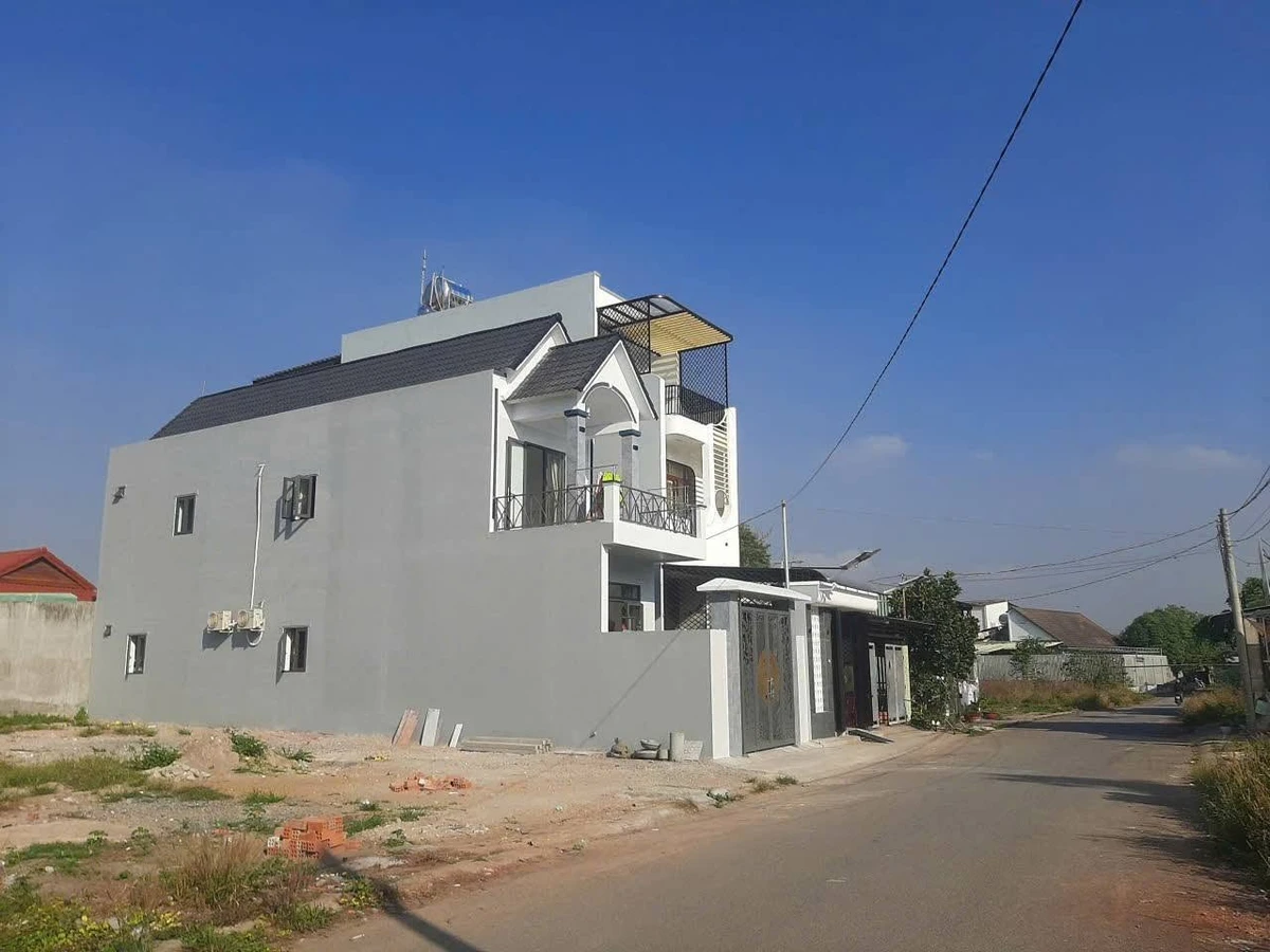 Bán lô đất thổ cư 270m² Phường Long Thành Nhà Bè - Ảnh 1