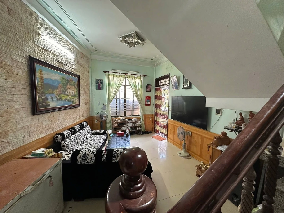 Bán nhà 2 tầng 40.5m² Trần Quang Khải Huế 1,8 tỷ - Ảnh thu nhỏ 2