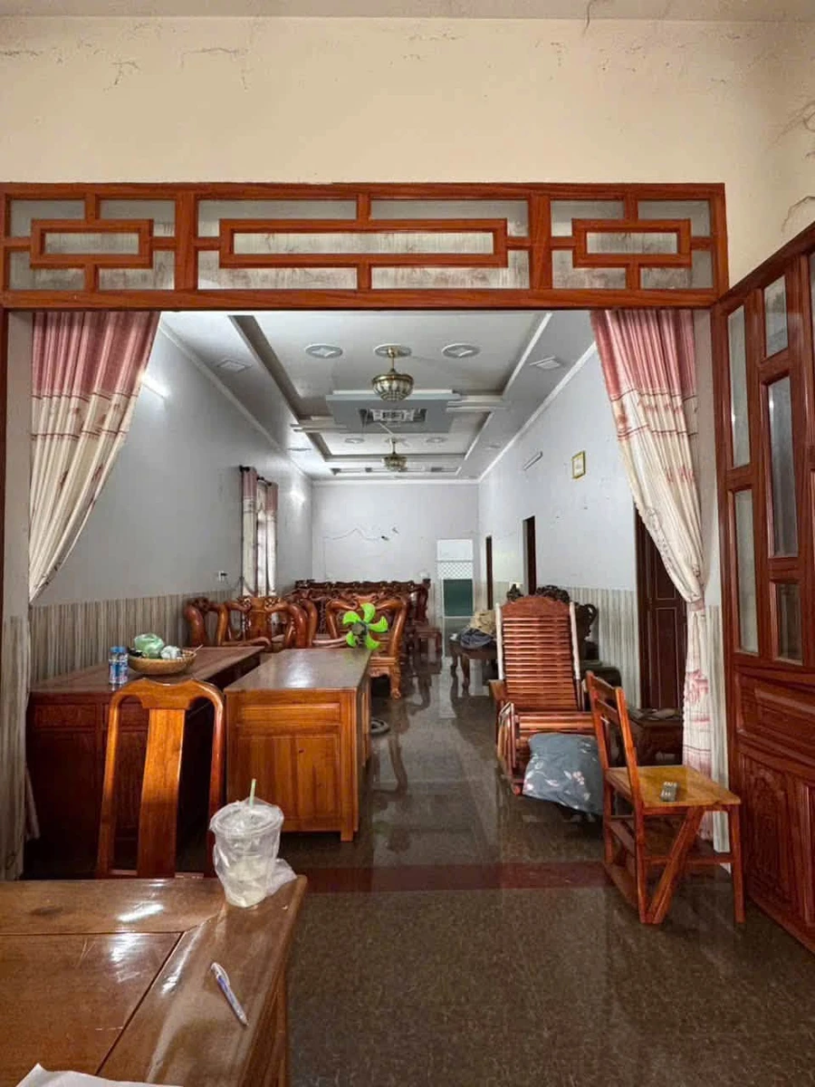 Bán đất mặt tiền kinh doanh 600m2 có nhà và cửa hàng tại Chơn Thành, Bình Phước - Ảnh thu nhỏ 4