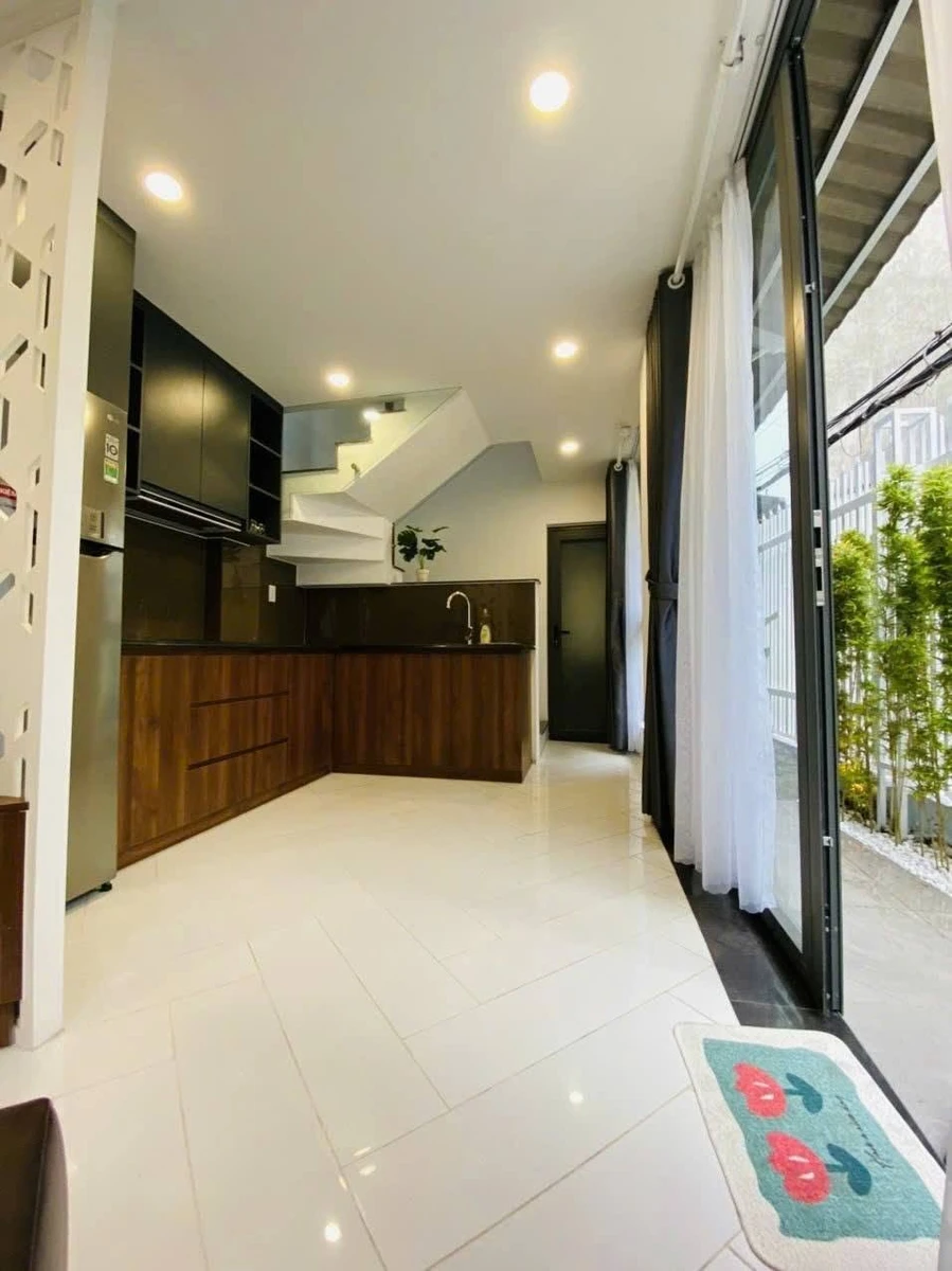 Bán nhà 4 tầng 40m² 2PN 3WC Lê Đại Hành Quận 11 giá 6,2 tỷ - Ảnh thu nhỏ 3