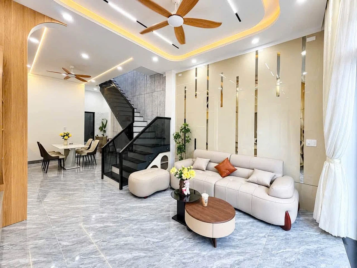 Bán nhà 1 trệt 1 lầu 63m2, 3PN, hoàn công, gần UBND phường Trảng Dài, Biên Hòa - Ảnh thu nhỏ 2