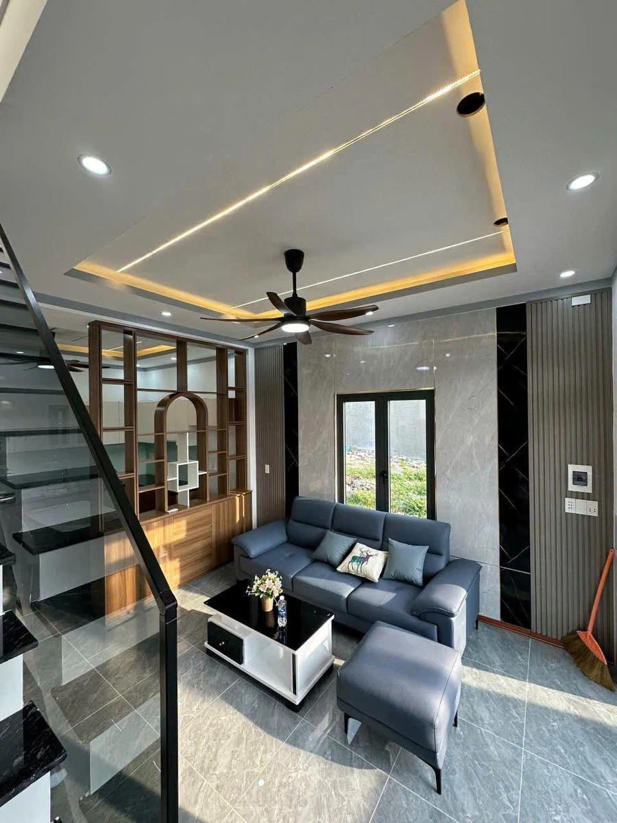 Bán nhà lầu 2 mặt tiền 75m2, 3PN gần trường mầm non Tinh Khôi, Trảng Dài - Ảnh thu nhỏ 4