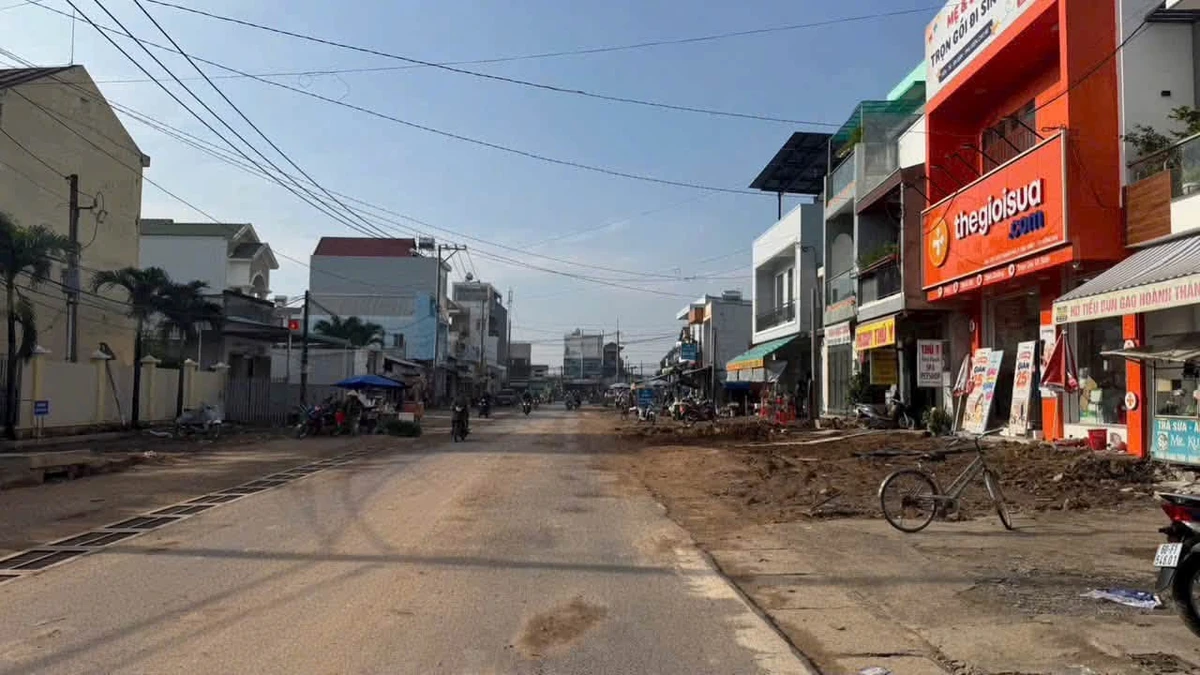 Bán lô góc 2 mặt tiền Hương Lộ 15, 120m2, 720 triệu - Ảnh thu nhỏ 3