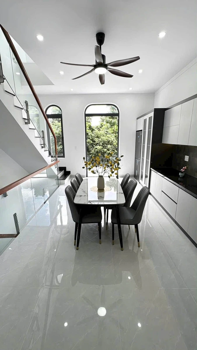 Bán nhà 1 trệt 2 lầu 5x20m hẻm 19 Nguyễn Duy Trinh, 3PN 3WC, giá 3,88 tỷ - Ảnh thu nhỏ 5