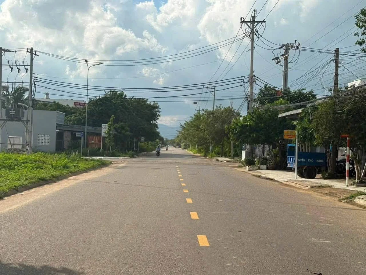 Bán đất mặt tiền Nguyễn Thị Định, Phan Thiết, 100m2, 2 tỷ 600 triệu - Ảnh thu nhỏ 5