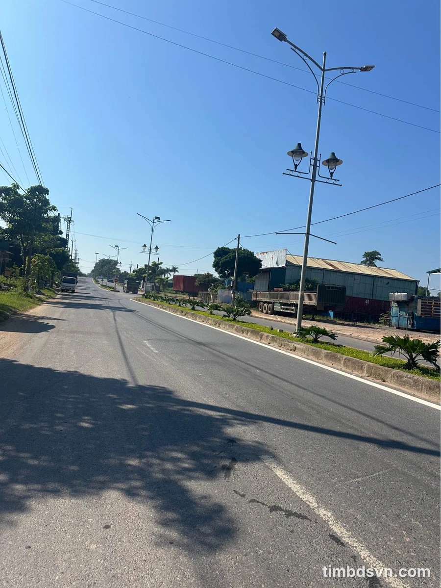 Bán lô đất mặt tiền Trần Bình Trọng 150m2, giá 1 tỷ 100 triệu - Ảnh thu nhỏ 4