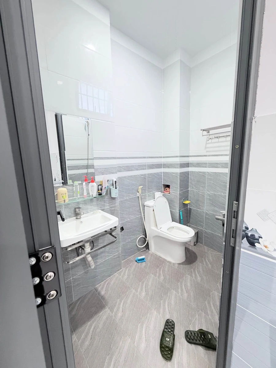 Nhà lầu 3 phòng ngủ 92m² Phan Thiết bán 2.4 tỷ - Ảnh thu nhỏ 4