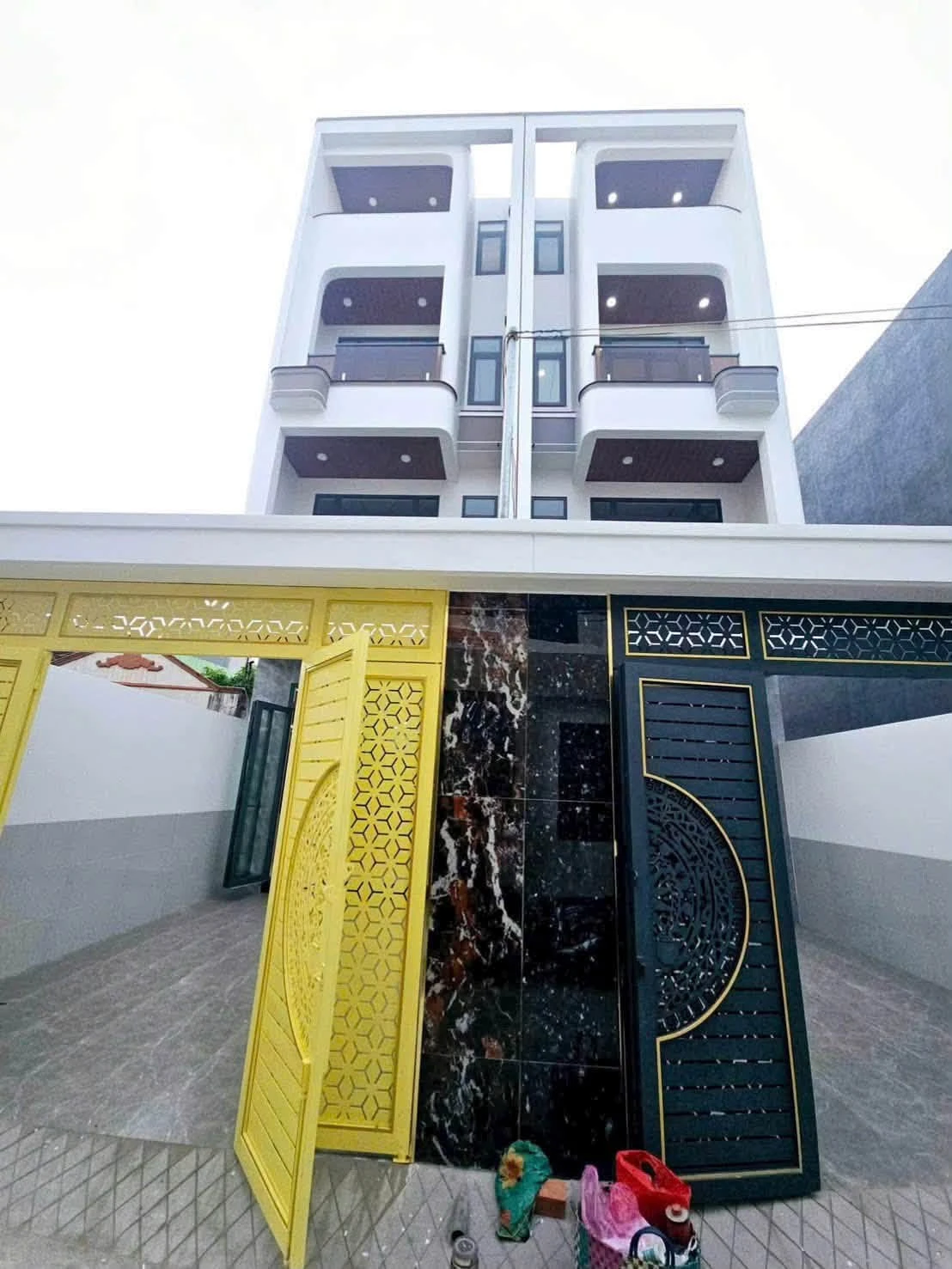 Bán nhà 1 trệt 2 lầu 100m² Đông Hòa 6.85 tỷ - Ảnh 1