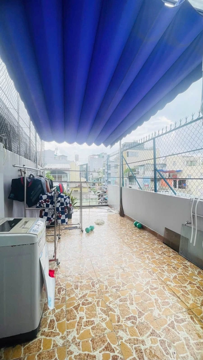 Bán nhà mặt tiền Nguyễn Duy Dương, Quận 10, 5 tầng BTCT, 40m2, có dòng tiền - Ảnh thu nhỏ 5