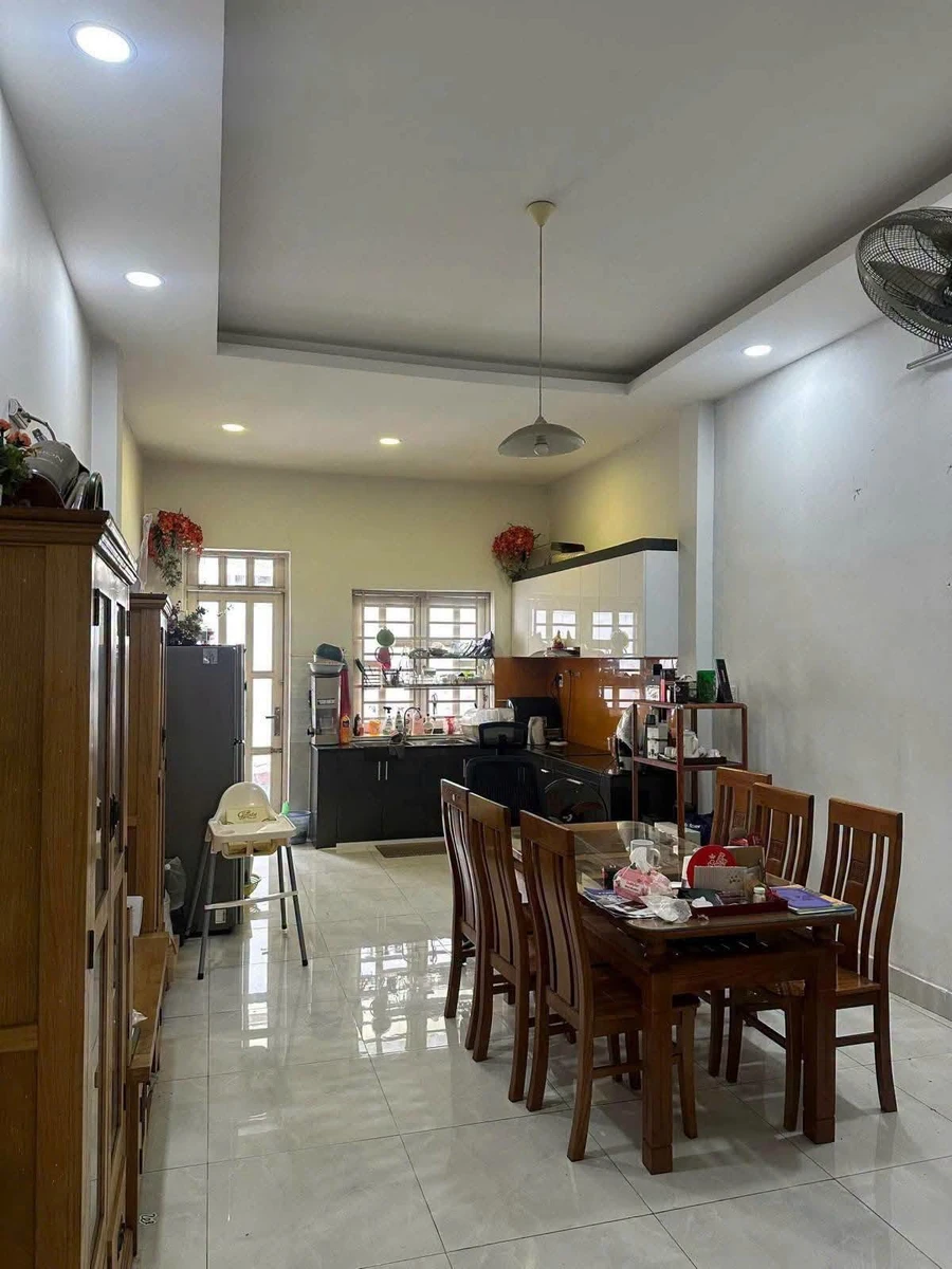 Bán nhà mặt tiền 3 tầng 4x22m đường 12m tại Phước Bình, Thủ Đức, giá hơn 10 tỷ - Ảnh thu nhỏ 4