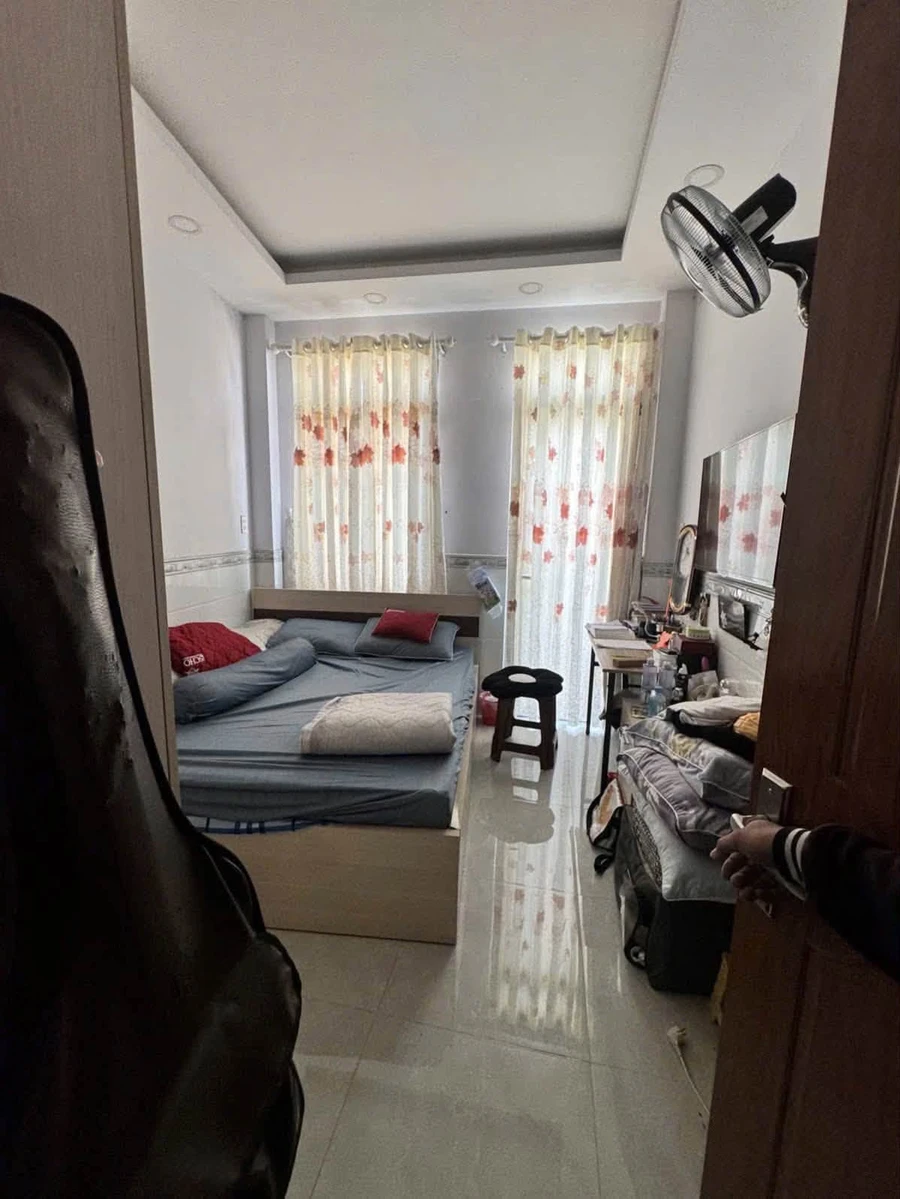 Bán nhà hẻm xe hơi Lạc Long Quân Quận 11, 5 tầng, 3,6x11m, giá 5,8 tỷ - Ảnh thu nhỏ 3