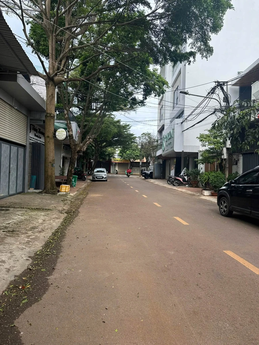 Bán đất mặt tiền Tô Hiệu 100m² có nhà tôn cho thuê - Ảnh thu nhỏ 2