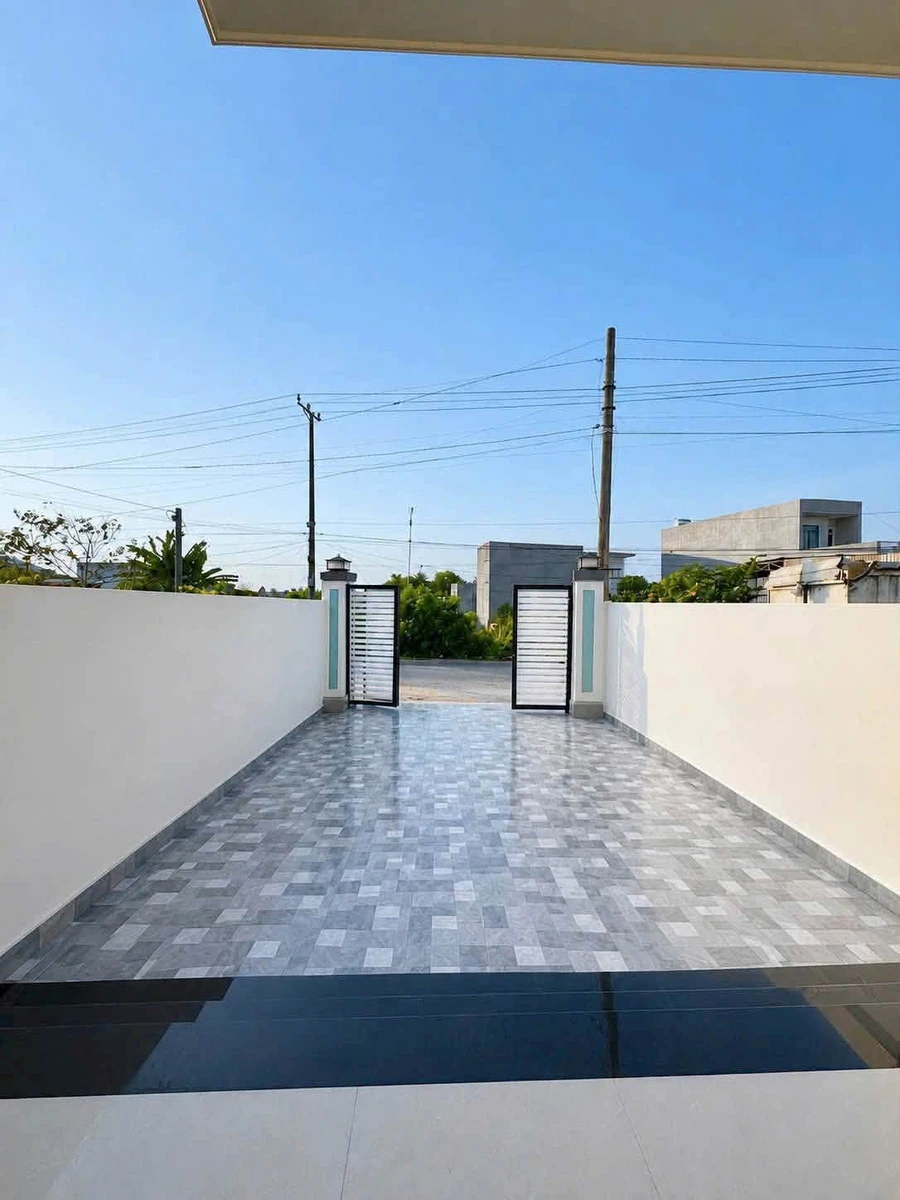 Bán nhà mặt tiền Phan Đăng Lưu 170m² 3PN Long Điền - Ảnh thu nhỏ 4