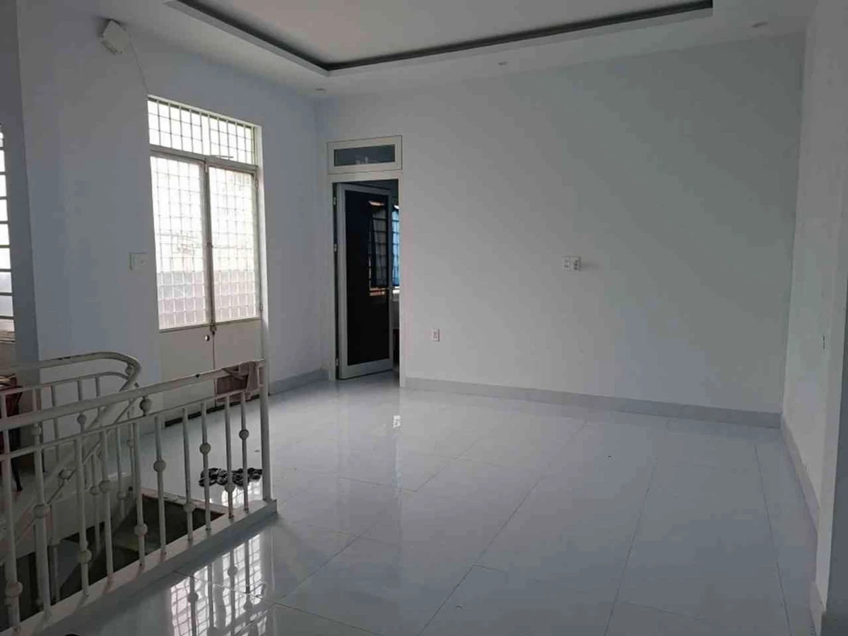 Bán nhà 2 tầng kiệt 80m² 2 mặt kiệt Trưng Nữ Vương 5 tỷ - Ảnh thu nhỏ 3