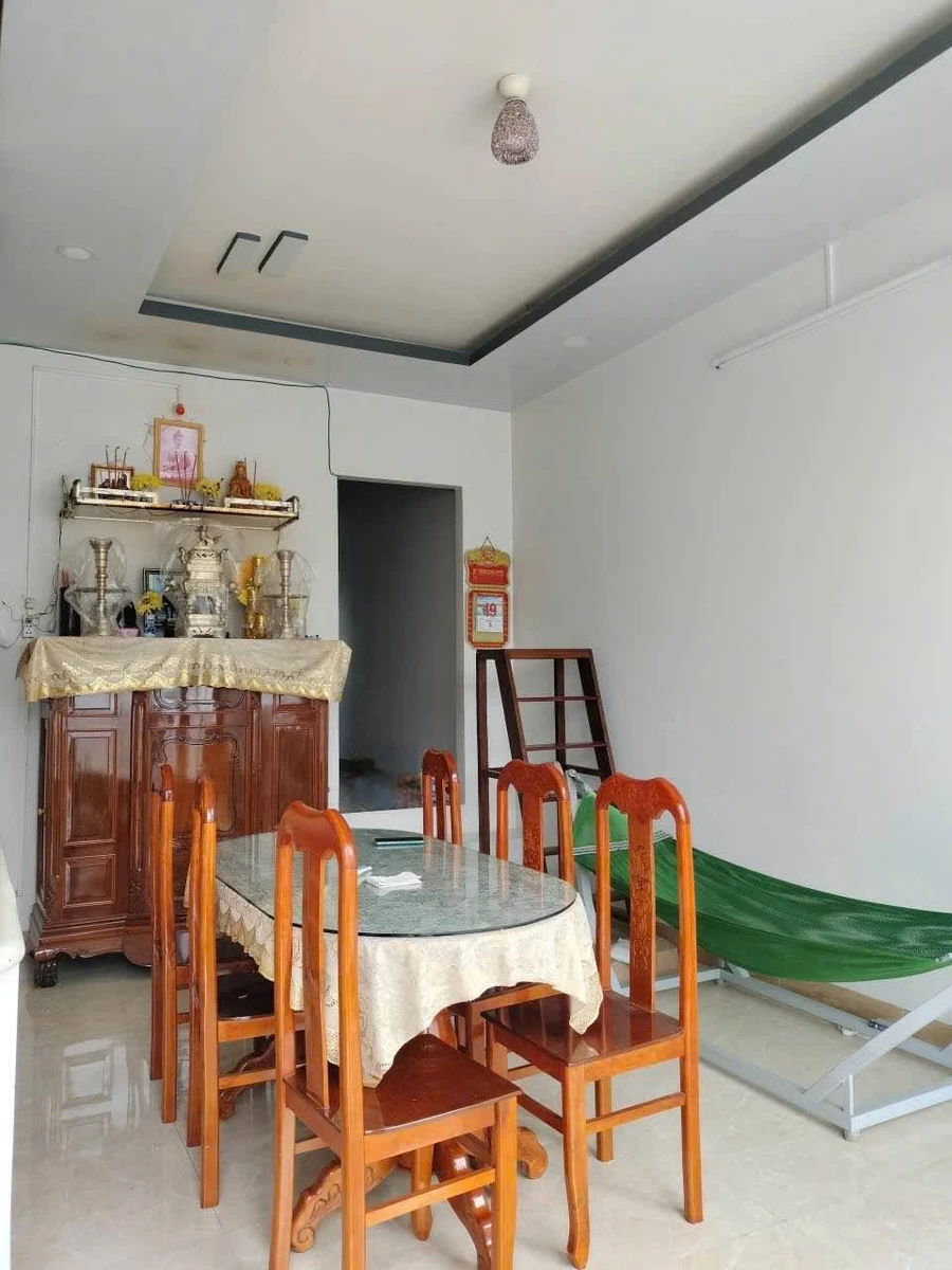Bán nhà 3 phòng ngủ 4x17,56m gần công viên Mỹ Thới, An Giang giá 1,6 tỷ - Ảnh thu nhỏ 2