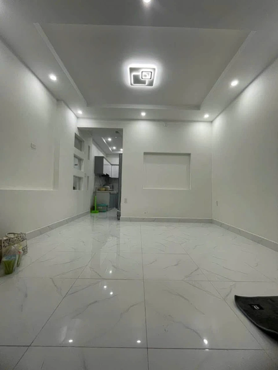 Bán nhà 2 tầng 4x12m, 4PN 3WC, hẻm 6m gần Lê Đình Cẩn, Bình Tân - Ảnh thu nhỏ 2