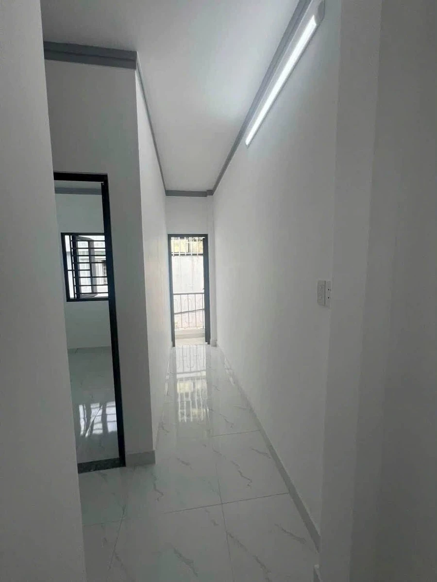 Bán nhà 2 tầng hẻm xe hơi đường 475, Phước Long B, Quận 9, 65,8m2, 4,1 tỷ - Ảnh thu nhỏ 5