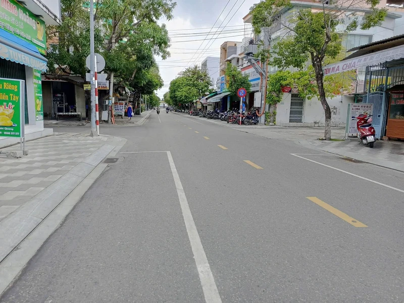 Bán nhà mặt tiền kinh doanh Tuyên Quang 100m2, 12 tỷ
