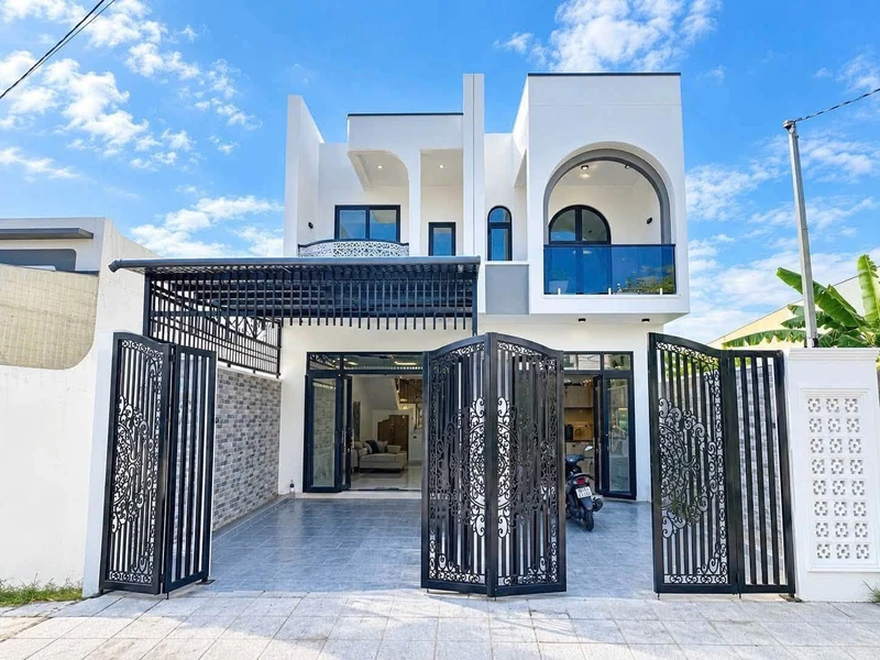 Bán nhà 1 trệt 1 lầu 4 phòng ngủ hẻm ô tô Lộ Liên Hương, Rạch Giá, An Giang giá 2,86 tỷ