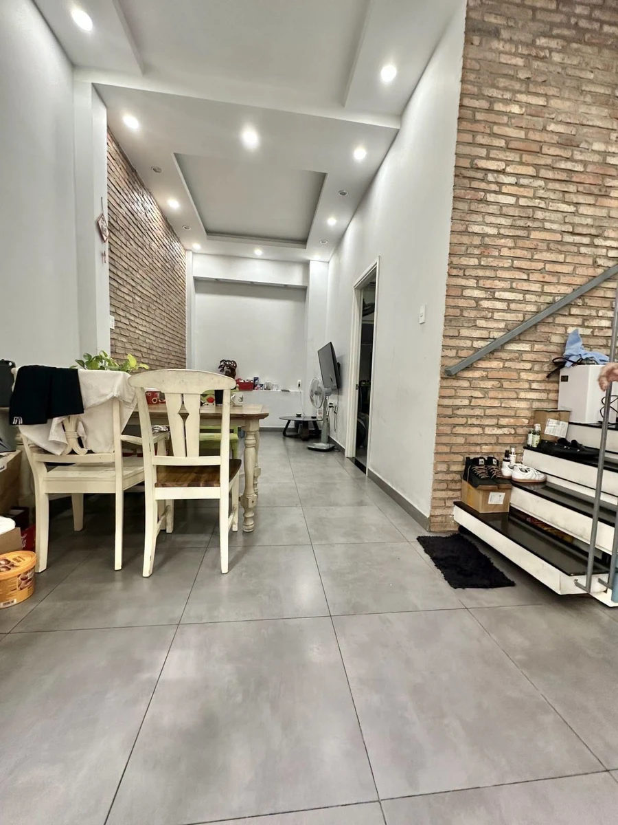 Bán nhà 3 tầng 60m² Lê Quang Định 5.9 tỷ - Ảnh 1