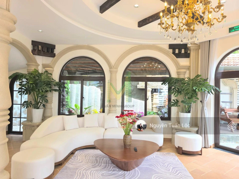 Chính chủ cần bán villa sân vườn kiểu Pháp tại khu biệt thự An Sơn, Đà Lạt, có hồ cá Koi, thang máy - Ảnh 1