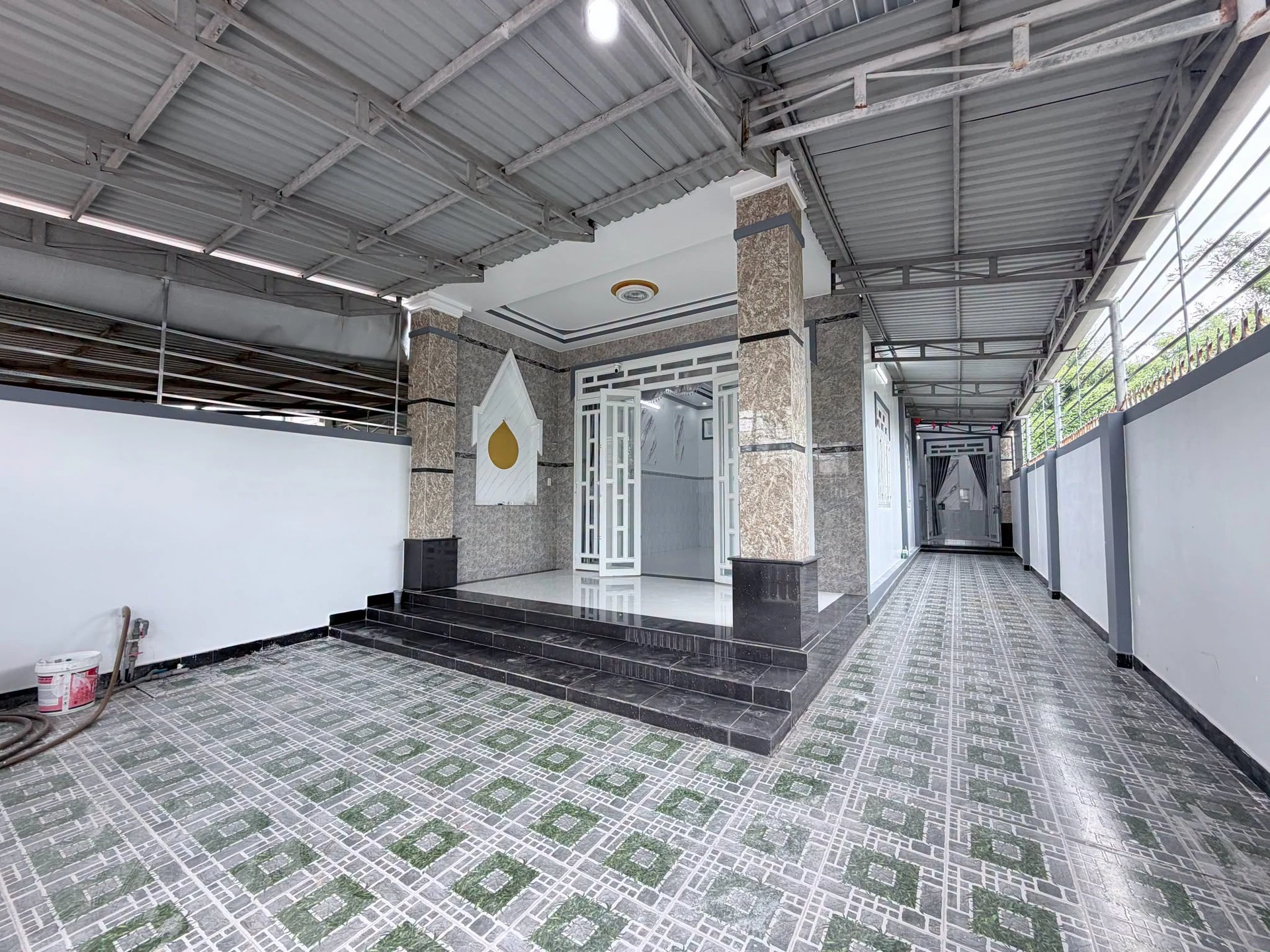 Nhà cấp 4 bán 150m² đất thổ cư Long Hoa, Tây Ninh 1,85 tỷ - Ảnh 1