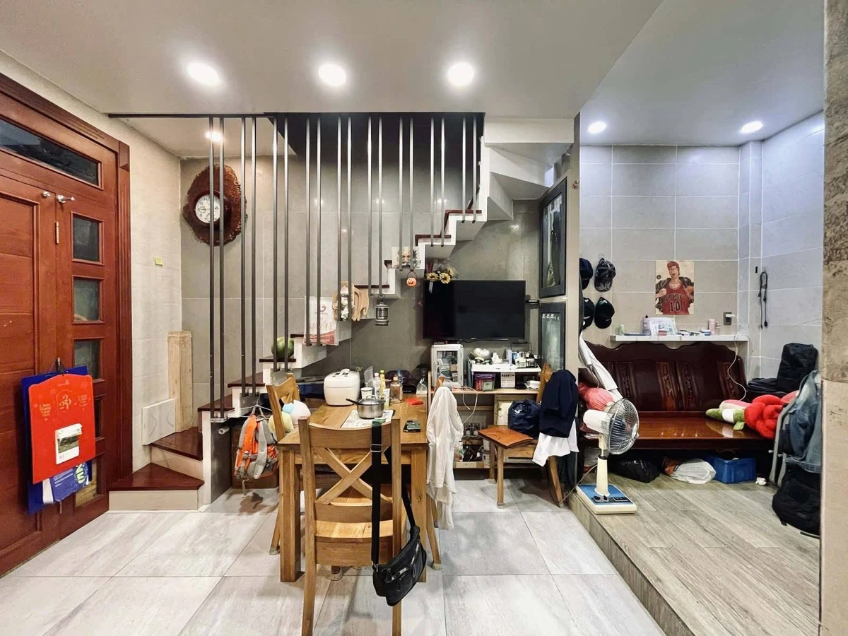Bán nhà hẻm 3 tầng 5,7x8m Tô Hiến Thành Q10 - Ảnh thu nhỏ 3