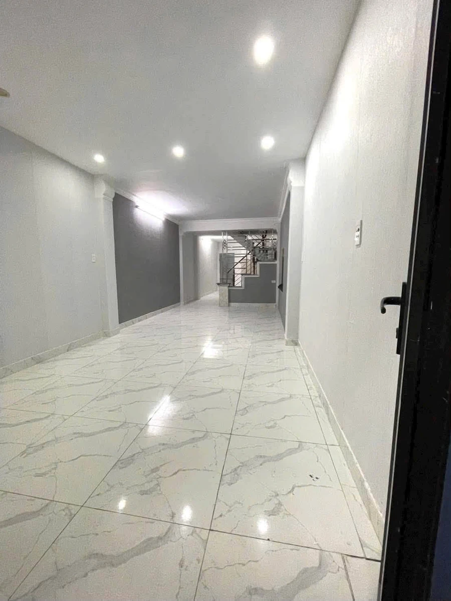 Bán nhà độc lập 44m² 2 tầng ngõ Phạm Hữu Điều Quận 6 - Ảnh thu nhỏ 3