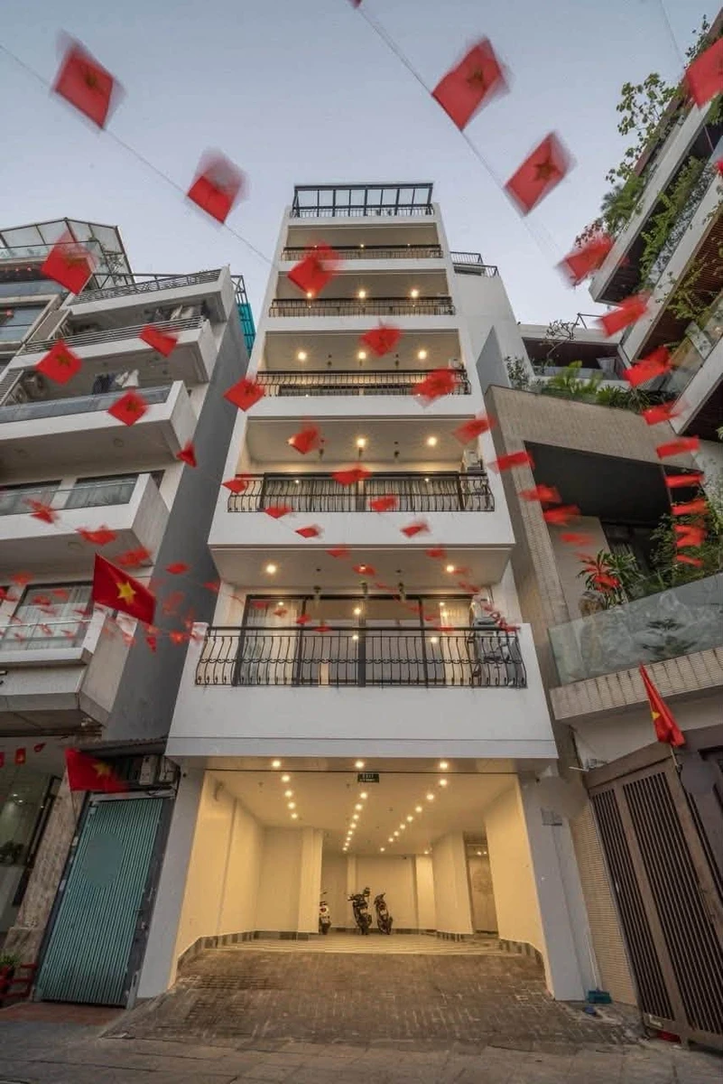 Bán nhà mặt phố Vũ Miên view Hồ Tây 128m2, 8 tầng thang máy, dòng tiền 1,8 tỷ/năm - Ảnh thu nhỏ 2