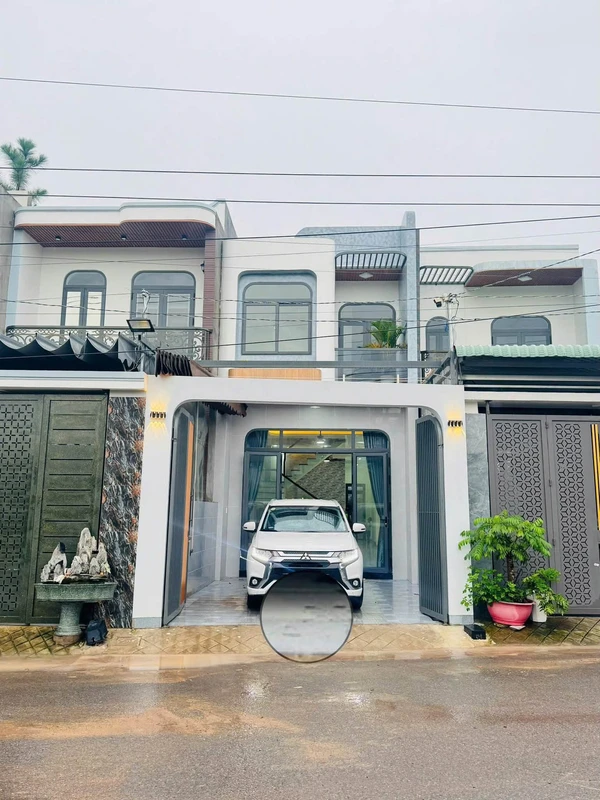 Bán nhà mặt tiền kinh doanh 4 phòng ngủ Trảng Dài, Đồng Nai