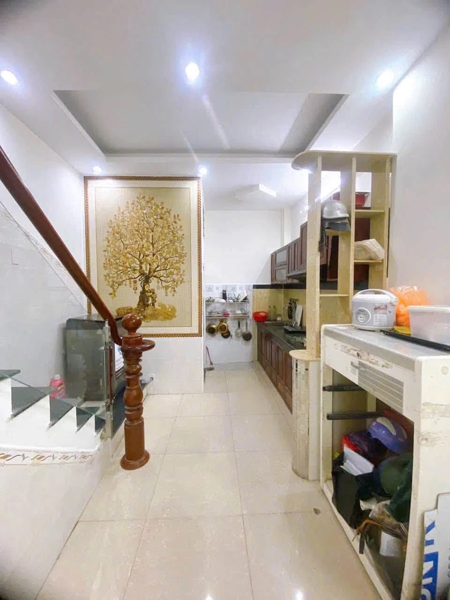 Bán nhà 5 tầng 35m² Quận 4, 6 phòng cho thuê, giá 6,999 tỷ - Ảnh thu nhỏ 3