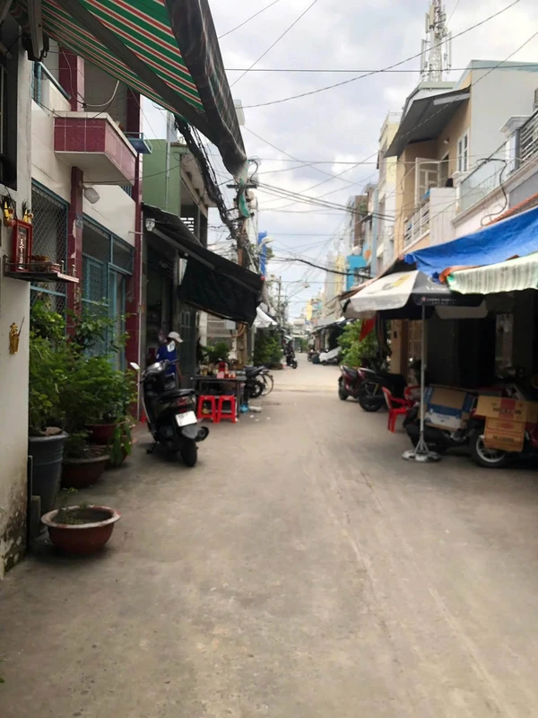 Bán nhà cũ 37m² 2 phòng Chu Văn An, Bình Thạnh dkqt