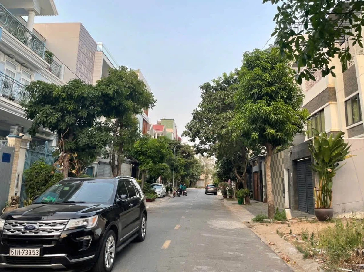 Bán nhà mặt tiền 166,7m² An Phú, 51 tỷ - Ảnh thu nhỏ 3