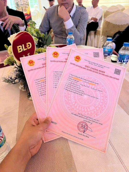 7tỷ view trường học giá cực rẻ thời điểm này, đón sóng Vinhome Yên Thường - Ảnh 1