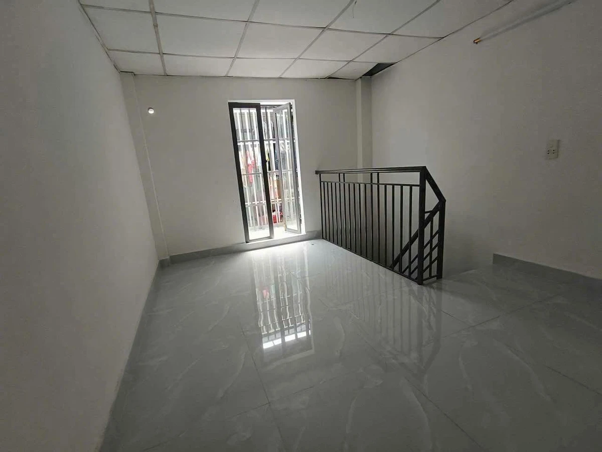 Bán nhà 1 lầu 1PN diện tích 14m² Quận 12 giá 650 triệu - Ảnh 1