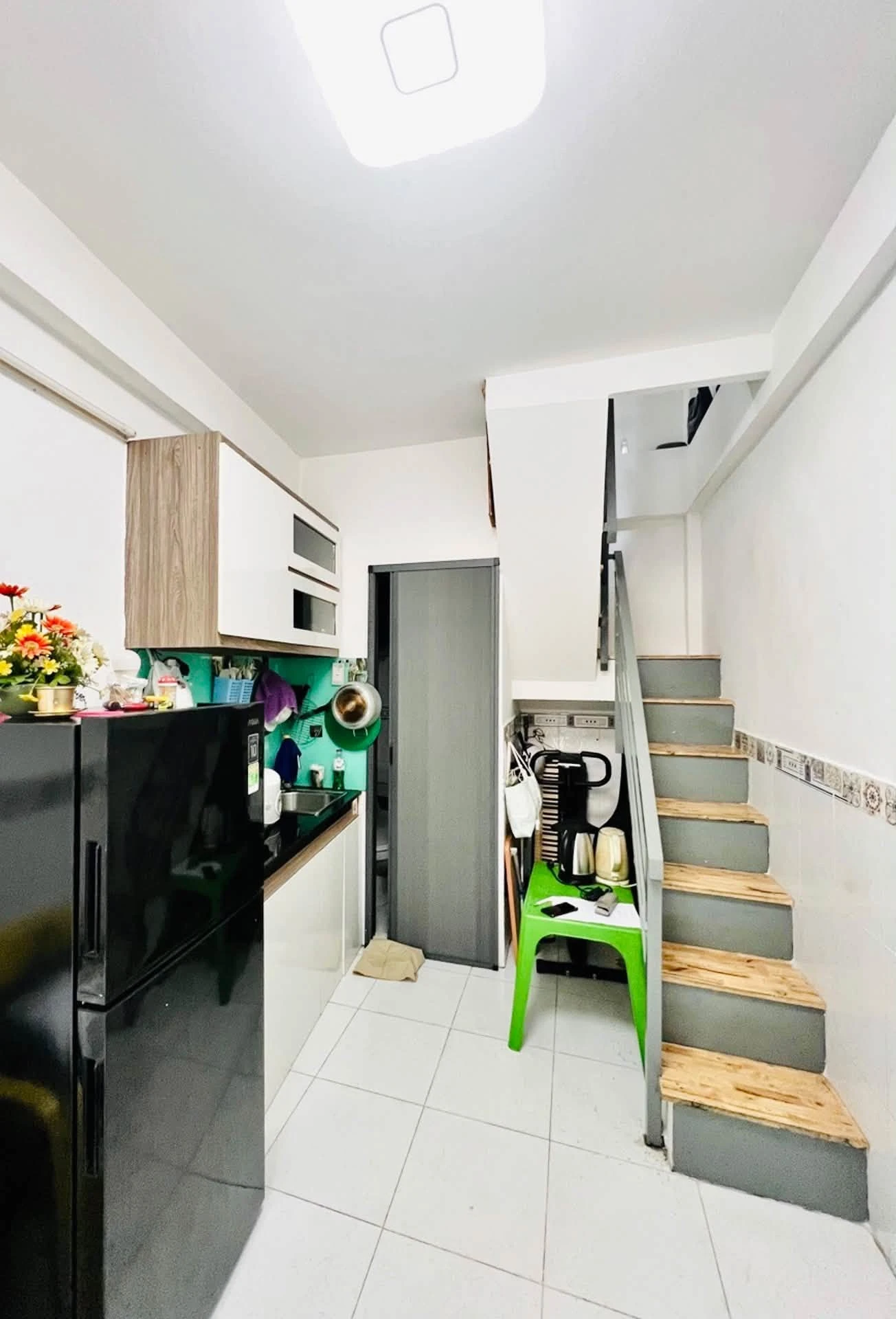 Nhà 2 tầng hẻm Âu Dương Lân 10m² 1PN - 1.95 tỷ - Ảnh 1