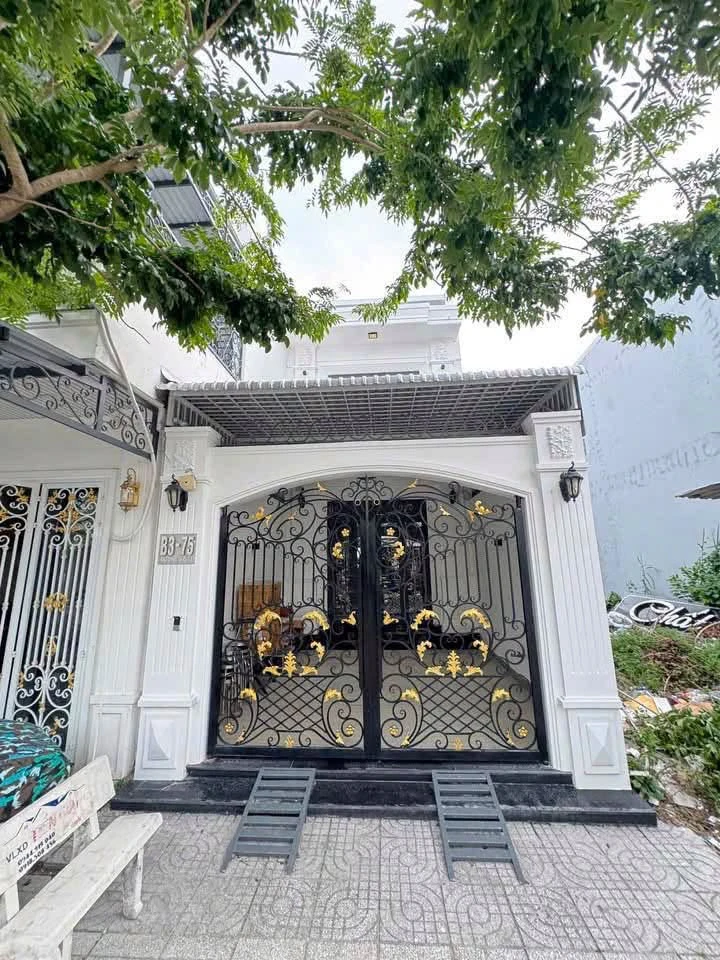 Bán nhà 3 phòng ngủ Rạch Giá 90m² giá 3 tỷ 300 - Ảnh 1