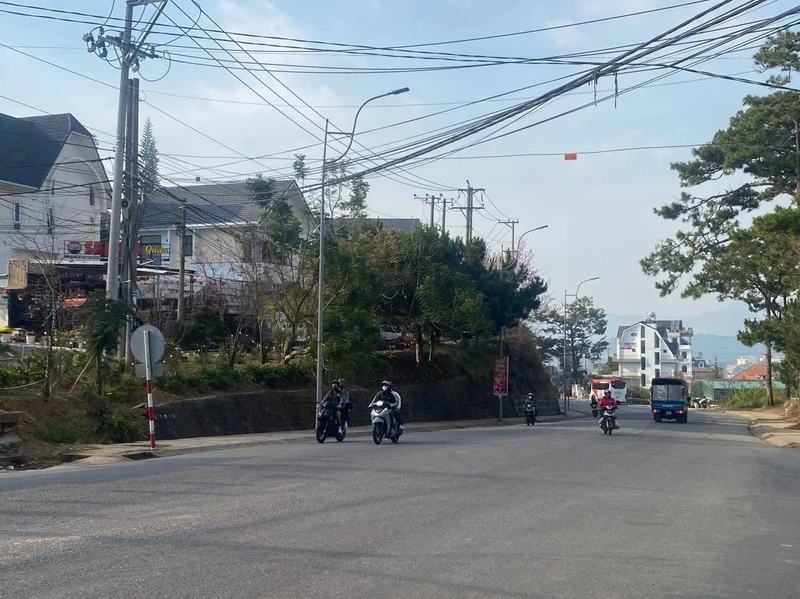 Bán đất 292m2 view sông mặt tiền đường Cầu Dĩ, Diên Phước, Khánh Hòa giá 1,25 tỷ villatancodien