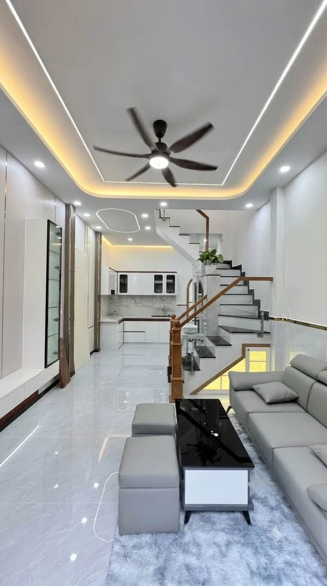 Bán nhà mới 2 tầng 4x14m full nội thất, hẻm ô tô gần chợ Gò Xoài, Bình Tân - Ảnh 1