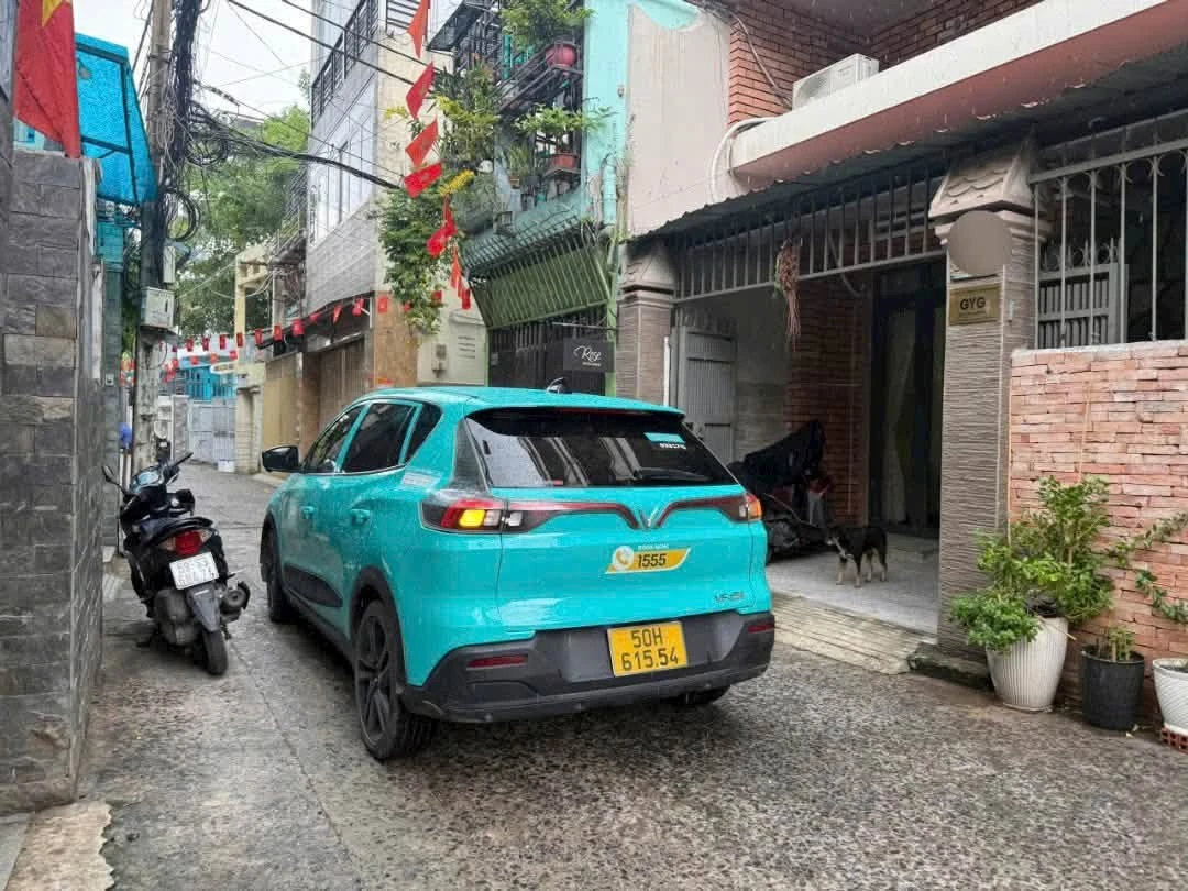 Bán nhà 1 trệt 1 lầu 2PN đường Lê Quang Định, Bình Thạnh, 17,4m2, giá 3,45 tỷ - Ảnh 1