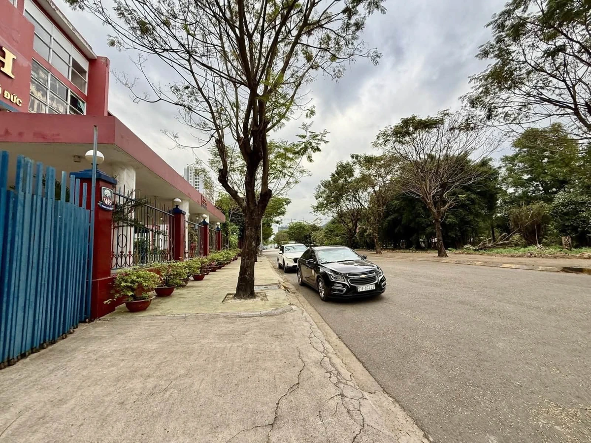Bán khuôn đất 4.439m² có nhà 4 tầng gần Coopmart Tam Bình, Thủ Đức, giá 200 tỷ - Ảnh thu nhỏ 3