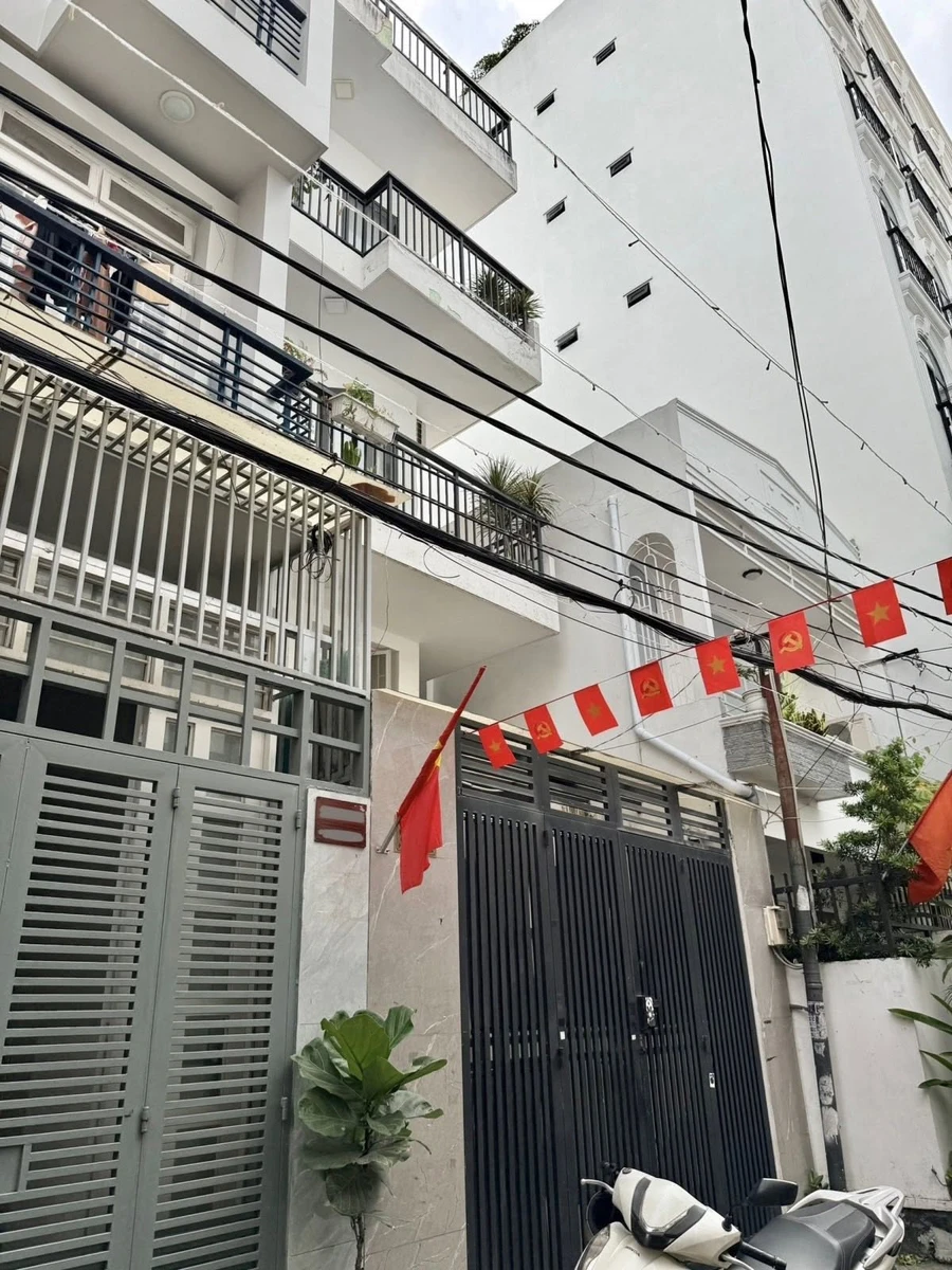 Bán nhà 8PN mặt tiền Phùng Văn Cung, Phú Nhuận, 73m², 12.5 tỷ - Ảnh thu nhỏ 3
