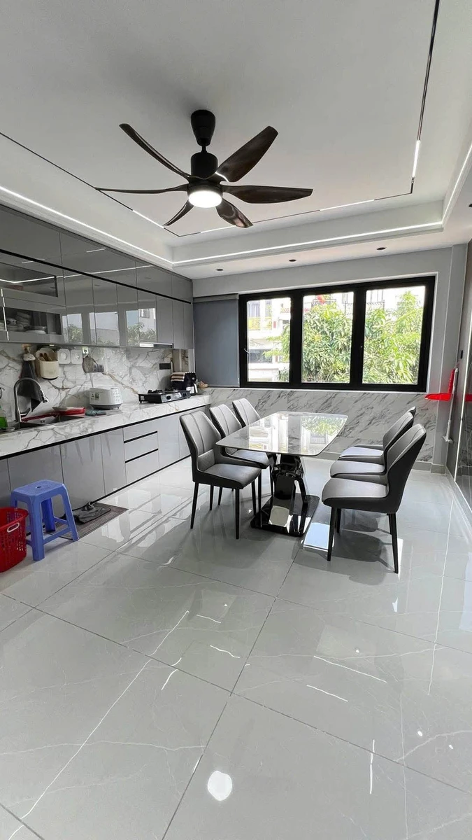 Bán nhà 1 trệt 1 lửng 3 lầu 4x13m, 5PN, gara ô tô, Phường Bình Tân, giá 6,39 tỷ - Ảnh thu nhỏ 4