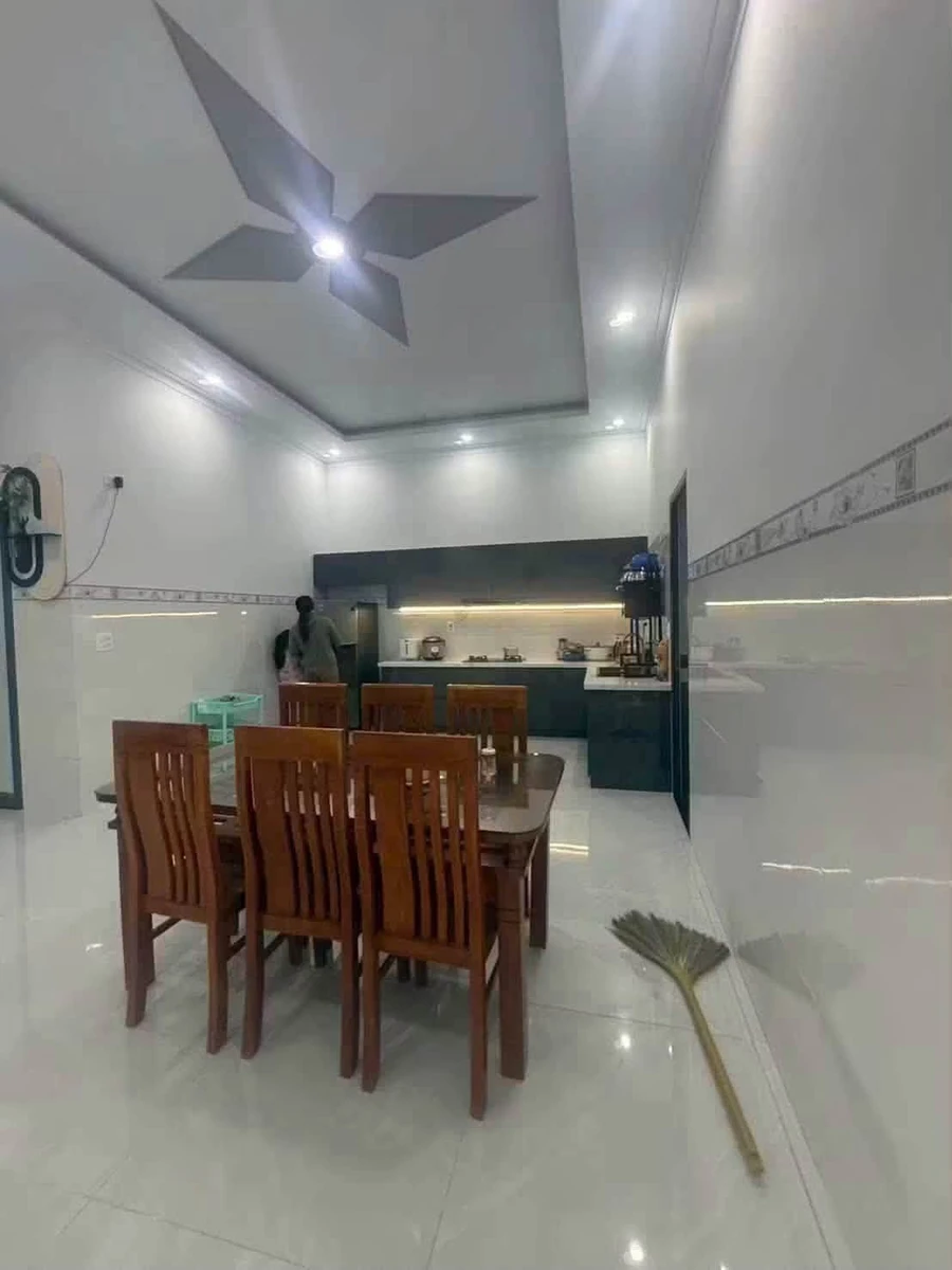 Bán nhà góc 2 mặt tiền 142m² Phan Thiết - Ảnh thu nhỏ 2