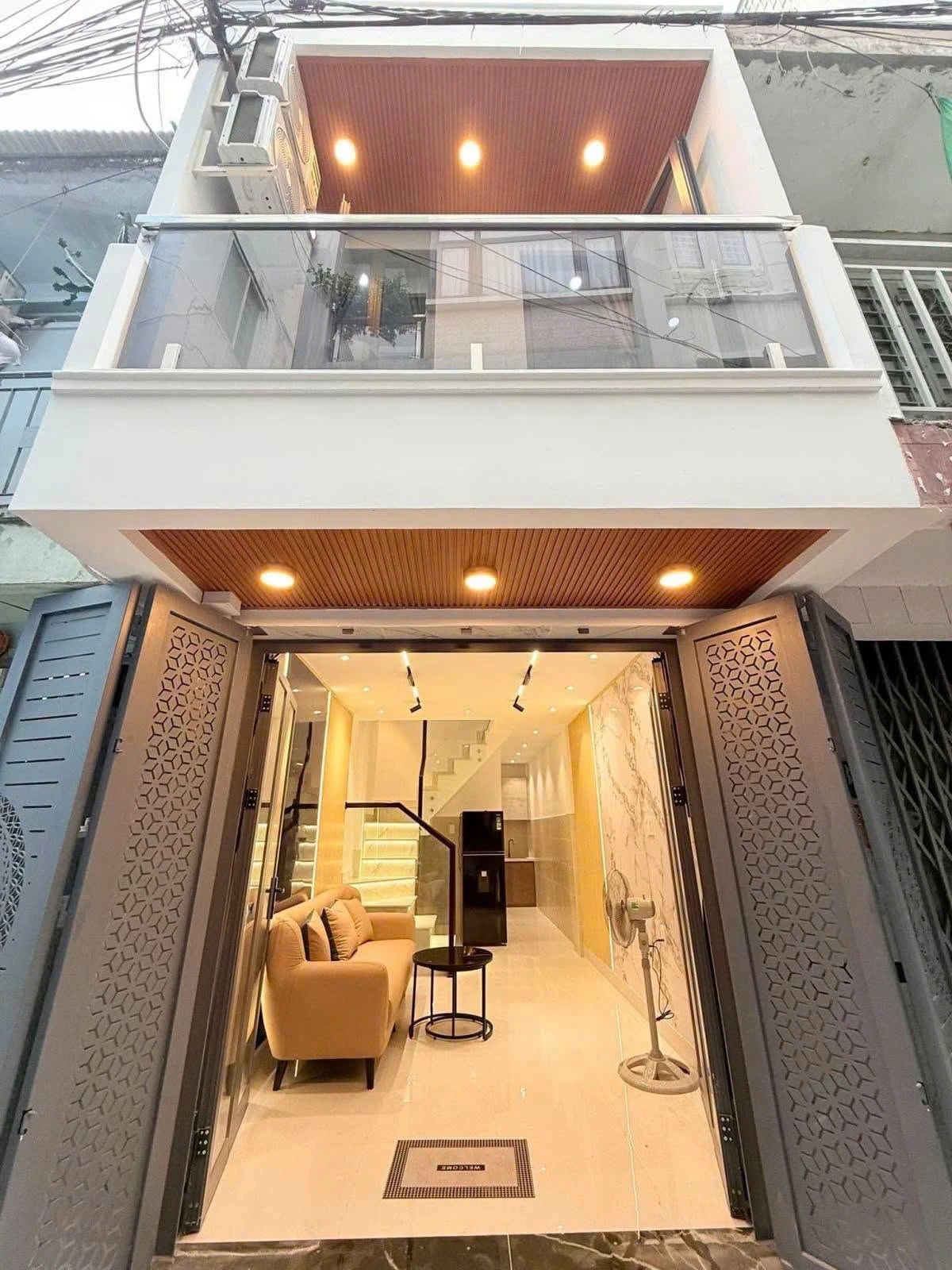 Bán nhà 2 tầng 2PN đường số 1 khu Bàu Cát, Tân Bình, 24m², 4,55 tỷ - Ảnh 1