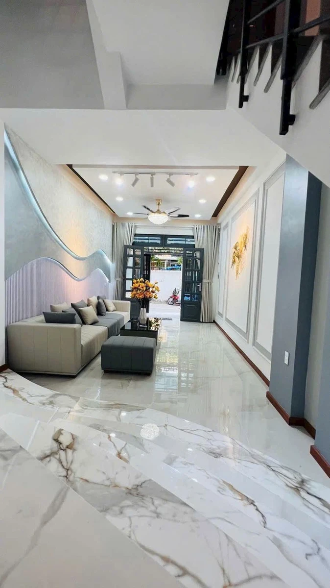 Bán nhà phố 5 tầng, 6 PN Quận 10, 63m² giá 14 tỷ - Ảnh thu nhỏ 2