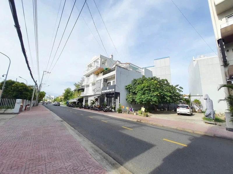 Bán lô đất mặt tiền Cao Thắng 101m² Phan Thiết