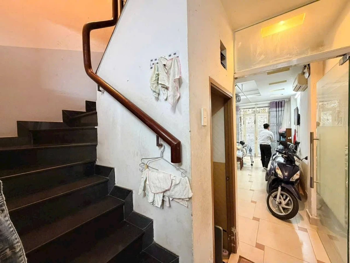 Bán nhà hẻm Tô Hiến Thành 38m2 4 tầng Quận 7 - Ảnh thu nhỏ 5