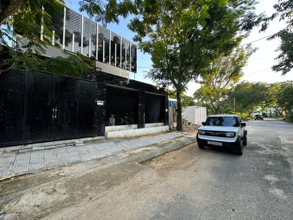 Bán cư xá 26 phòng 280m2 mặt tiền Huế - Ảnh 1